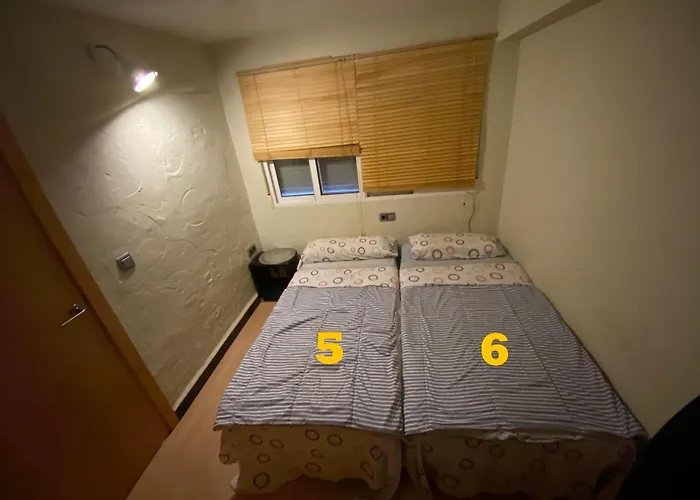 First Line Apartamento *